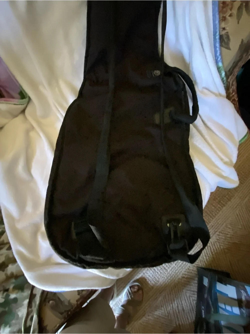Classic Black Men’s Guitar Bag with Front Pocket